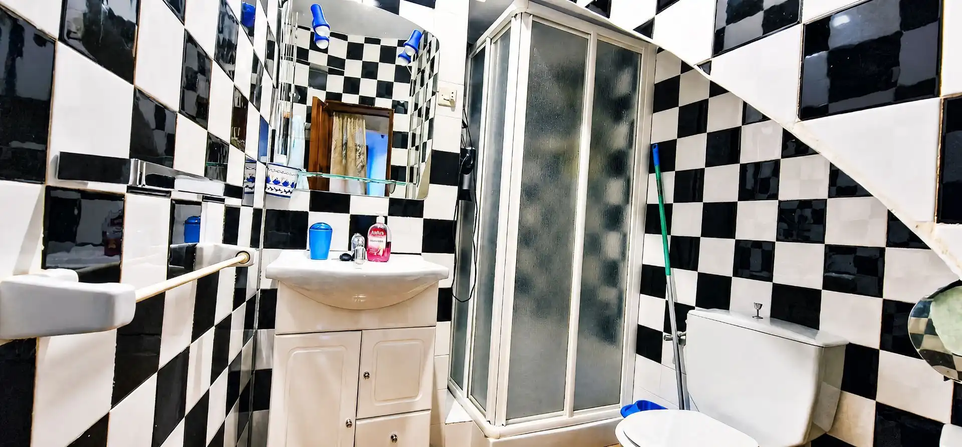 Bathroom of Houses for sale in Guijo de Santa Bárbara  with Terrace and Furnished
