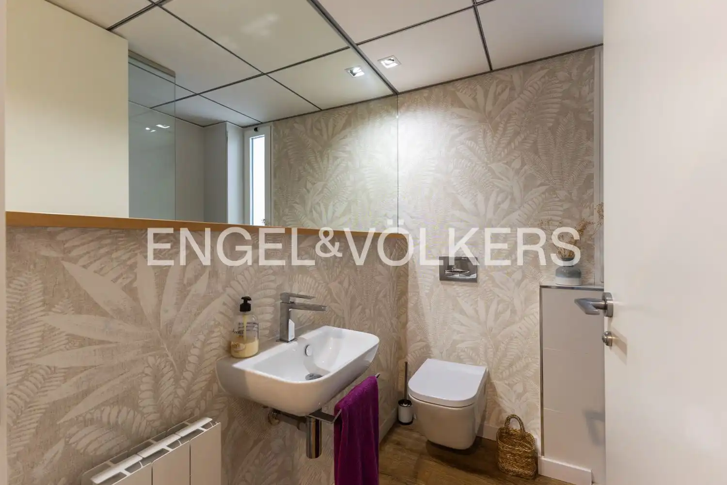 Badezimmer von Wohnung zur Miete in Extramurs