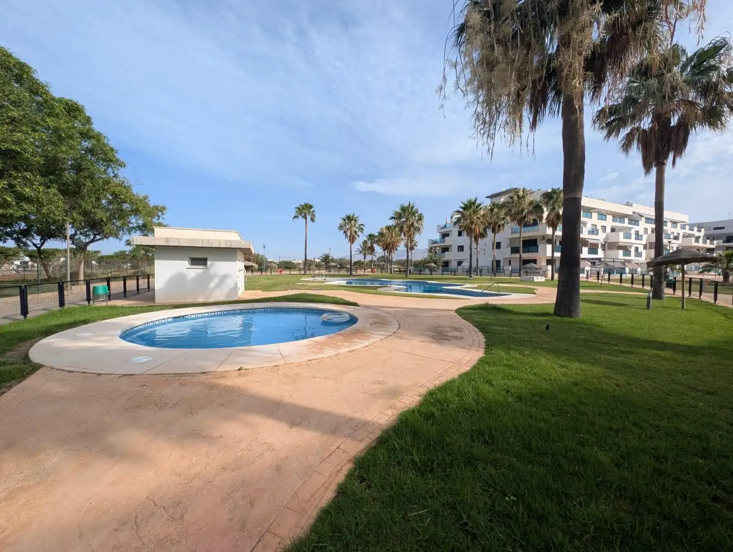 Swimming pool of Flat for sale in Almería  with Community pool