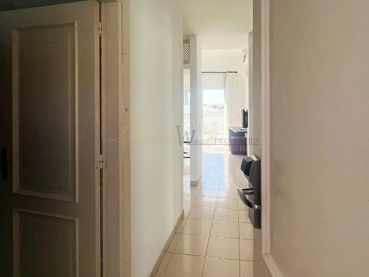 Apartament amb piscina en venda a De Bruselas, imagen 2