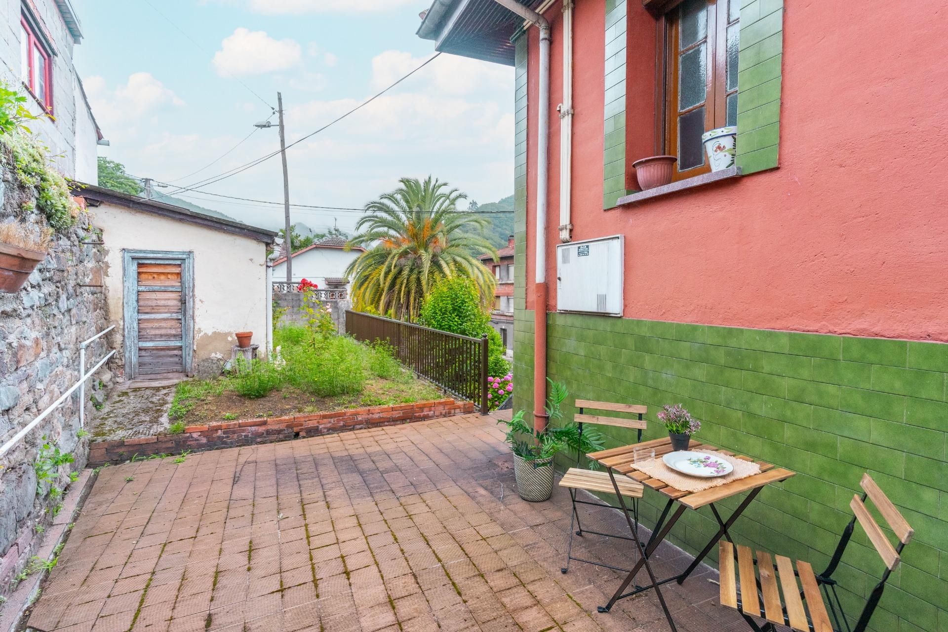 Terrassa de Casa adosada en venda en Mieres (Asturias)