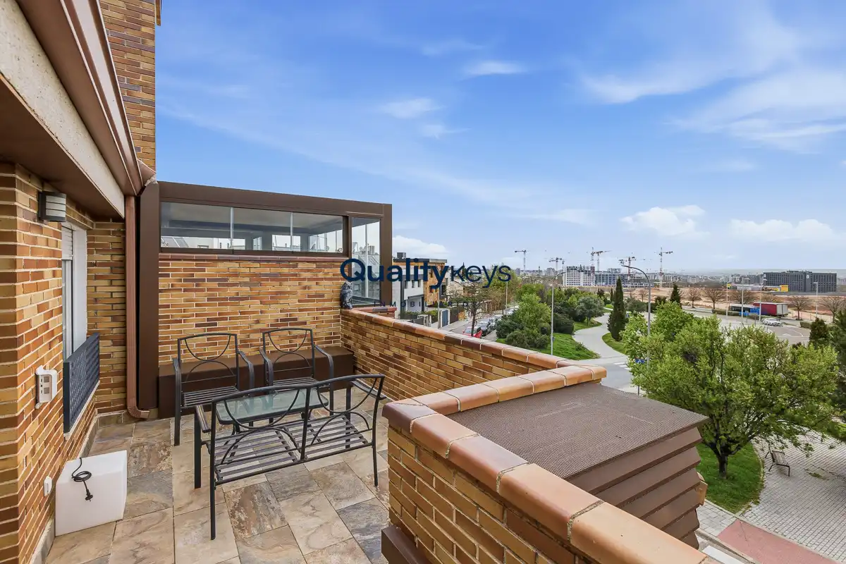 Terraza de Casa o chalet en venta en Madrid con Aire acondicionado, Calefacción y Jardín privado