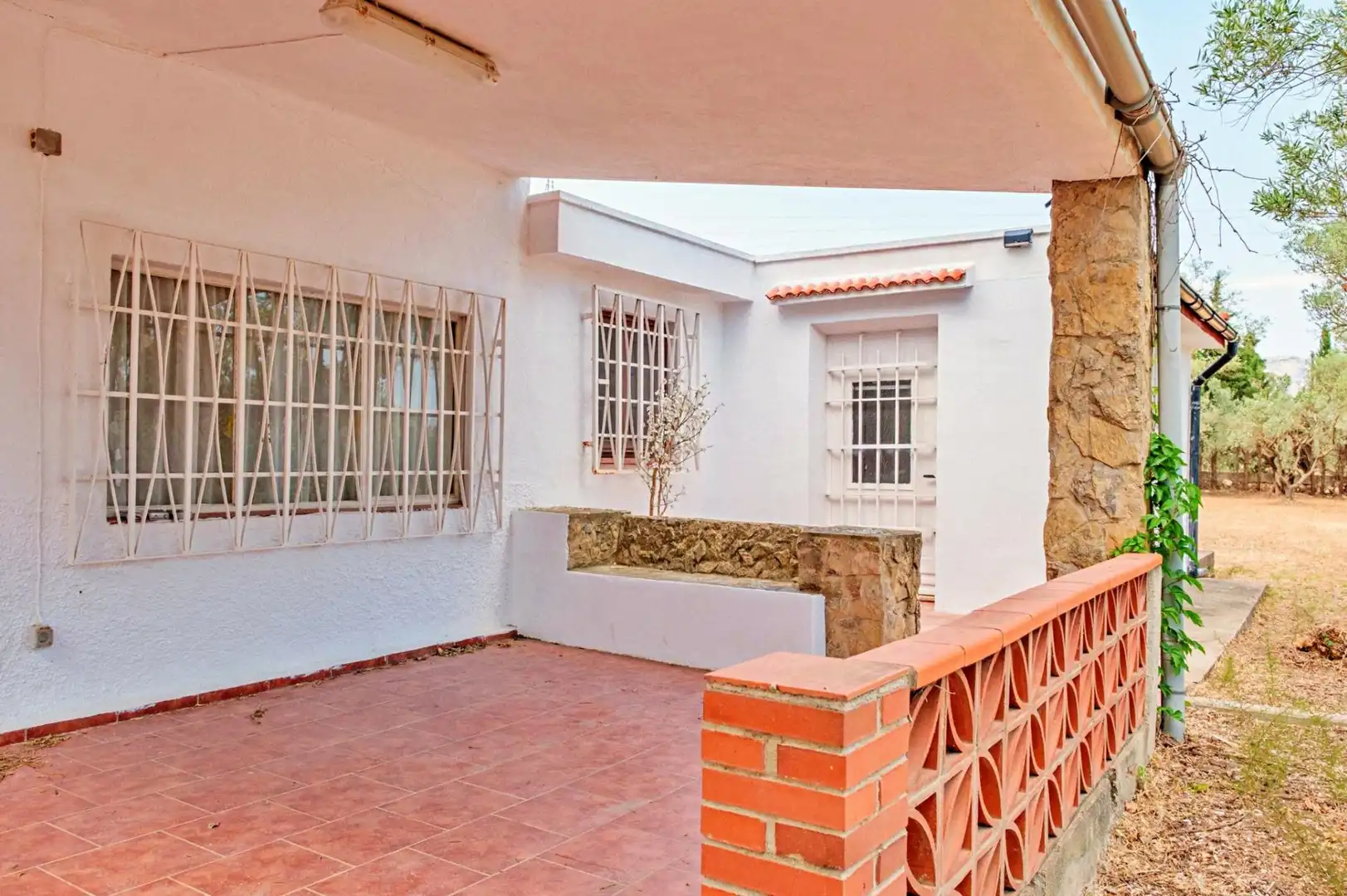 Vista exterior de Casa o xalet en venda en Tortosa amb Jardí privat