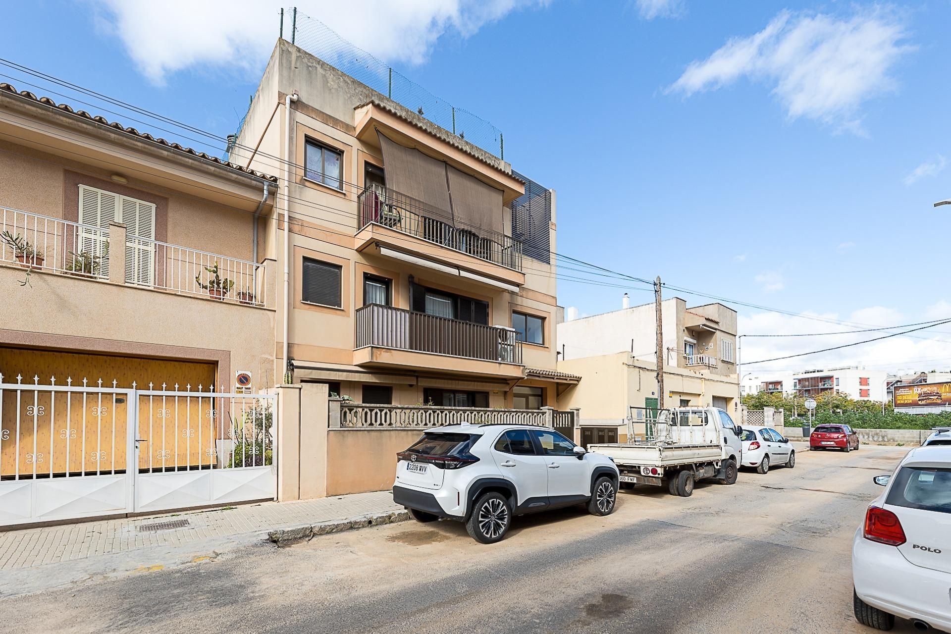 Vista exterior de Àtic en venda en  Palma de Mallorca amb Aire condicionat, Terrassa i Balcó