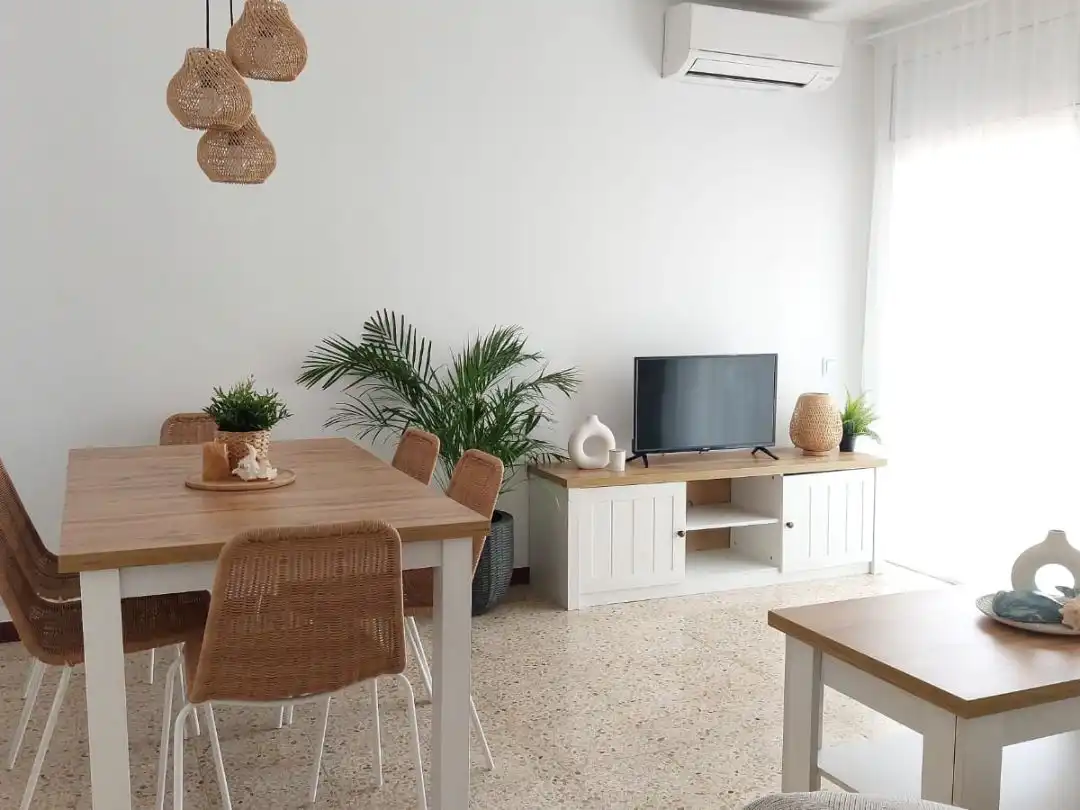 Flat for sale in Calle Emigdio Rodriguez Pita 58, imagen 2