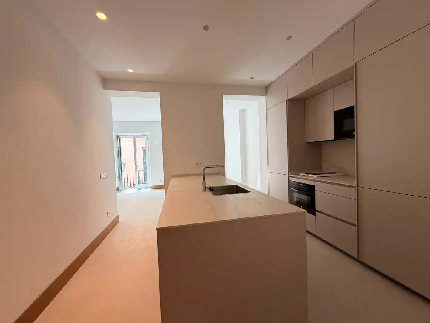 Kitchen of Flat for sale in Madrid  with Air Conditioner, Heating and Balcony