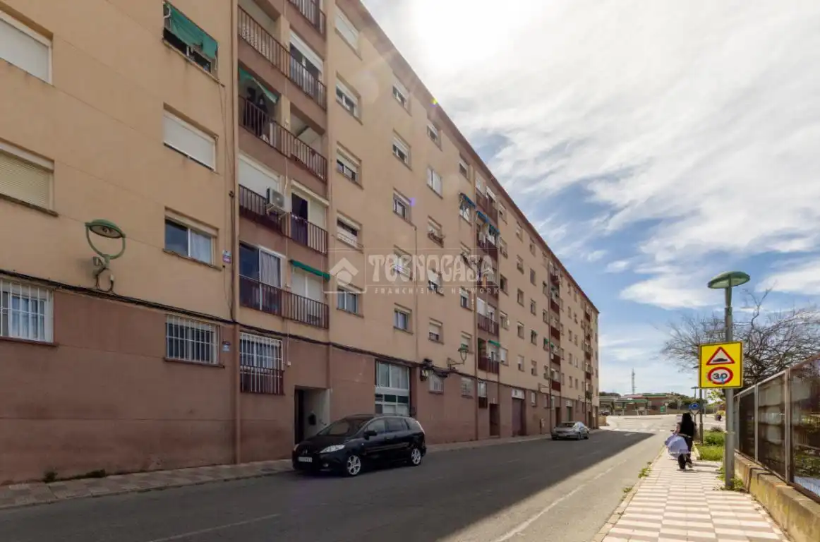 Vista exterior de Pis en venda en Tarragona amb Aire condicionat i Moblat