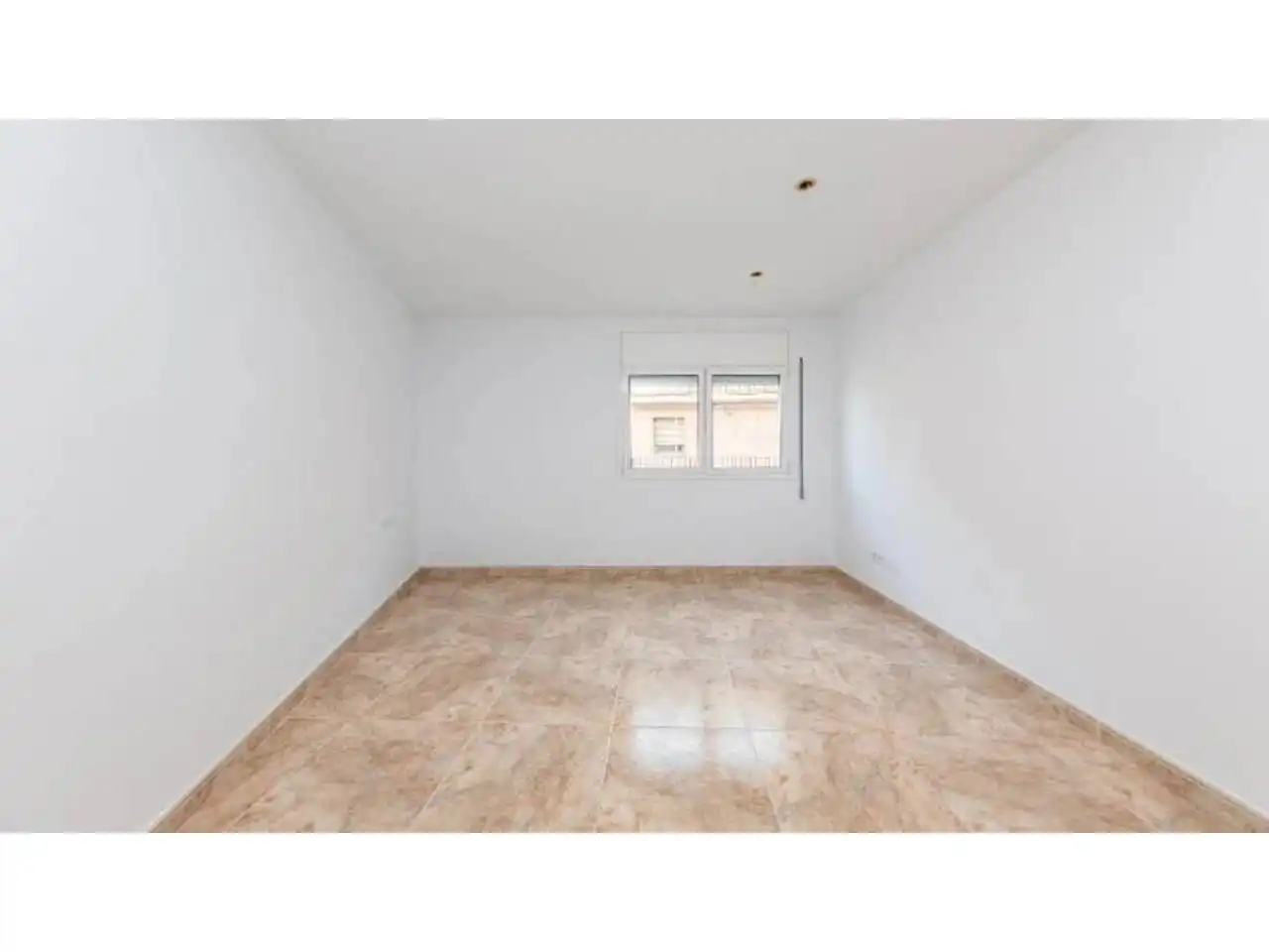 Habitación de Piso en venta en Badalona con Terraza