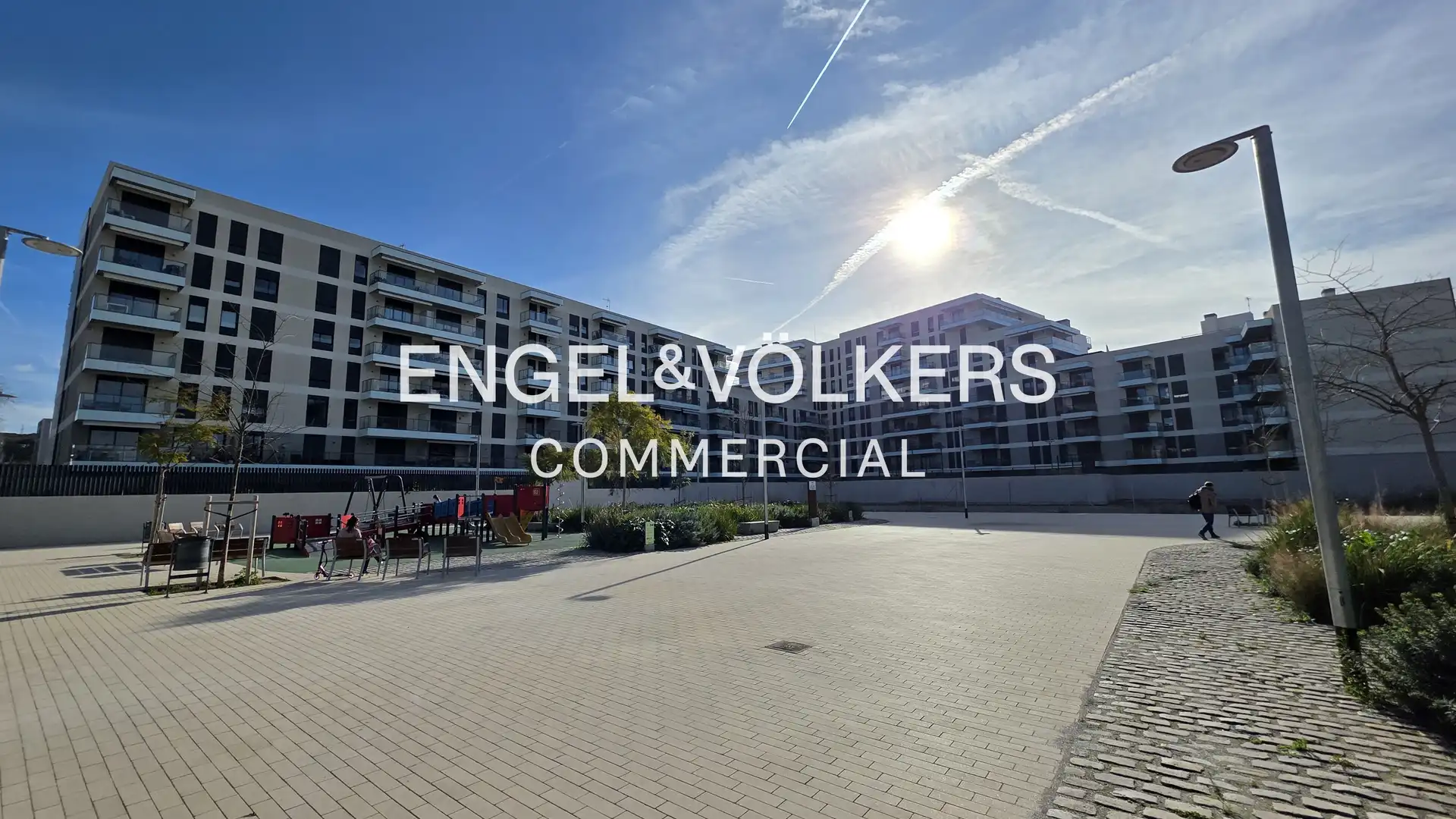 Vista exterior de Local de alquiler en  Barcelona Capital