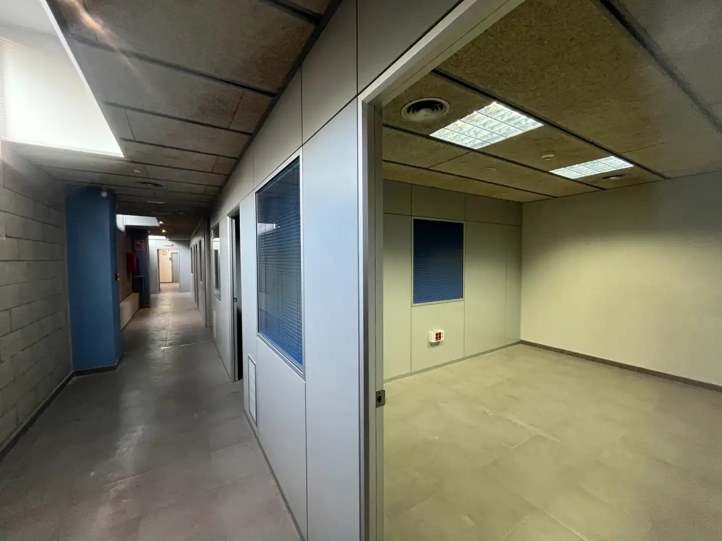 Nave industrial en venta en Riudellots de la Selva con Calefacción y Alarma