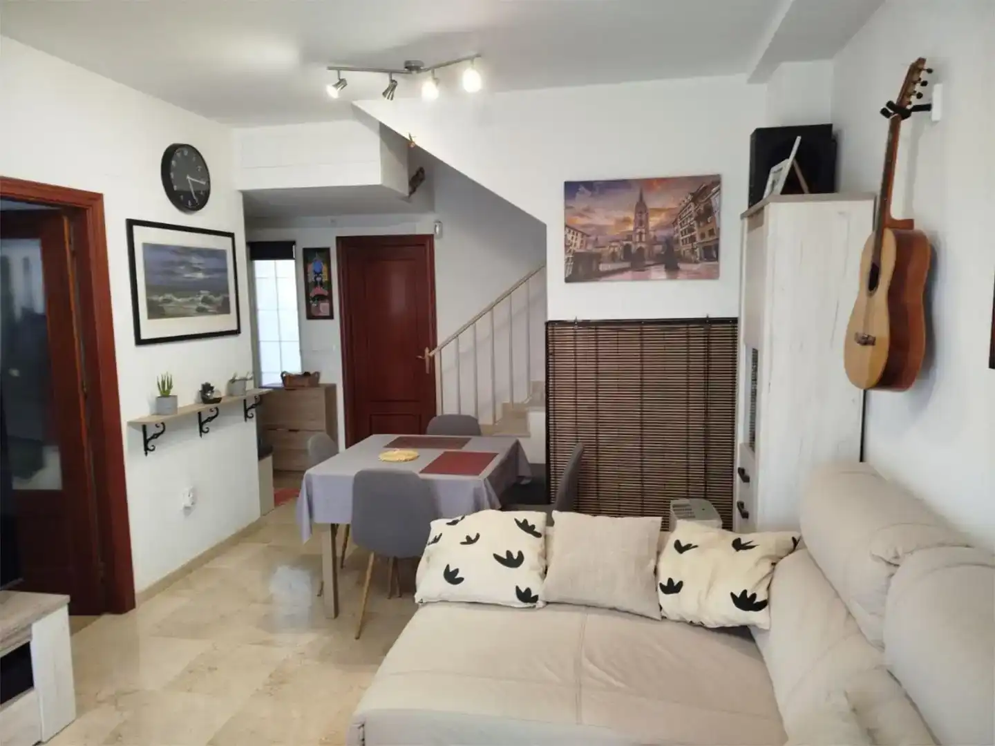 Sala d'estar de Casa o xalet en venda en Lepe amb Piscina i Balcó