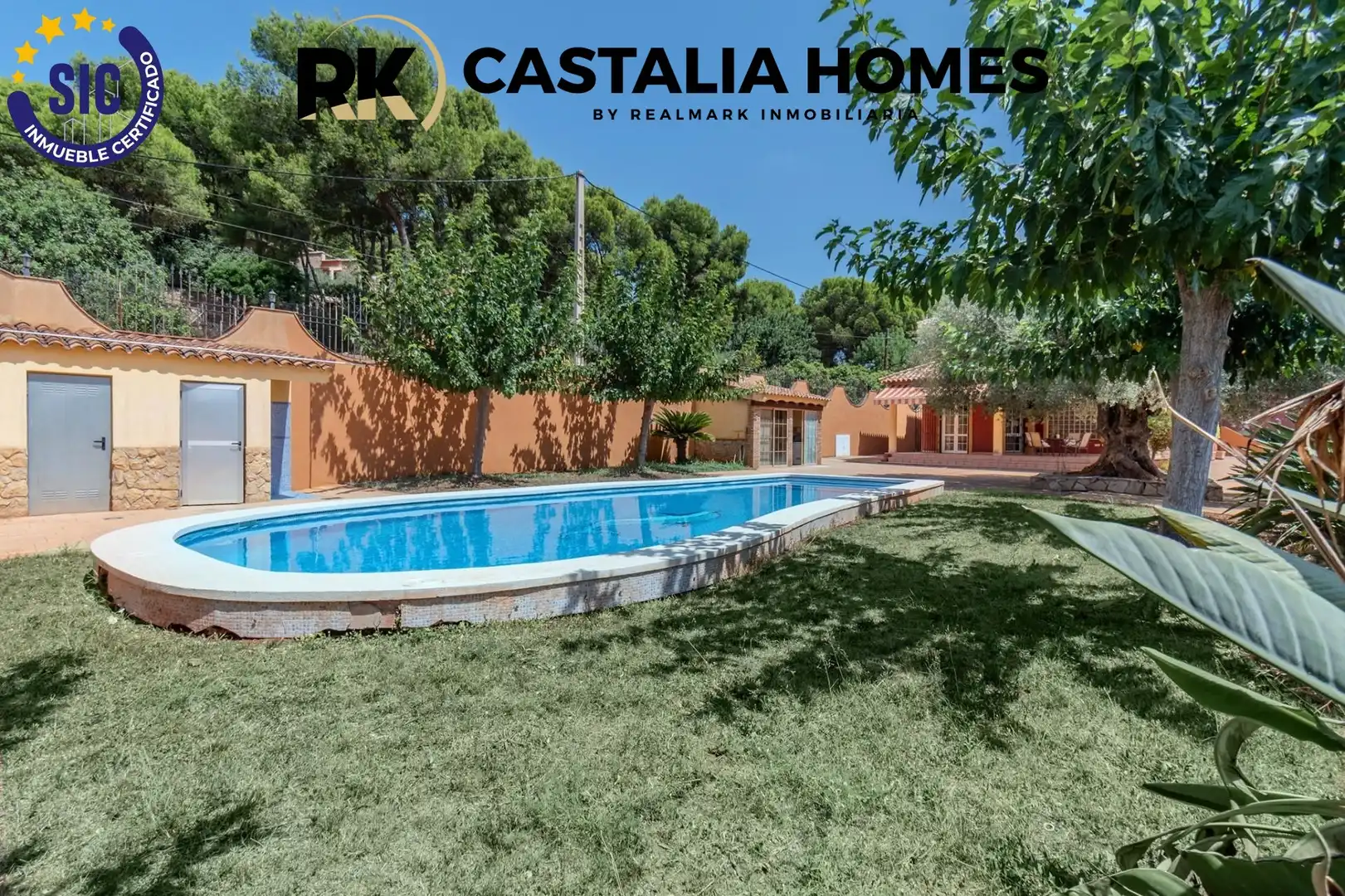 Vista exterior de Casa o xalet en venda en Borriol amb Aire condicionat, Calefacció i Jardí privat