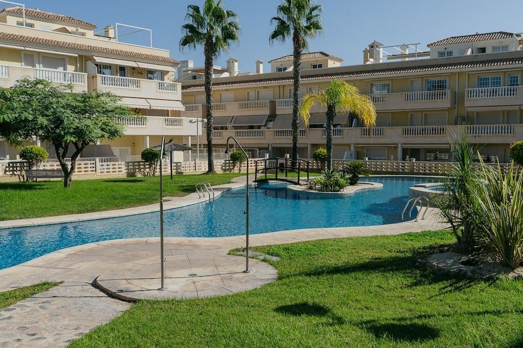 Swimming pool of Apartment for sale in Santa Pola  with Air Conditioner, Terrace and Swimming Pool