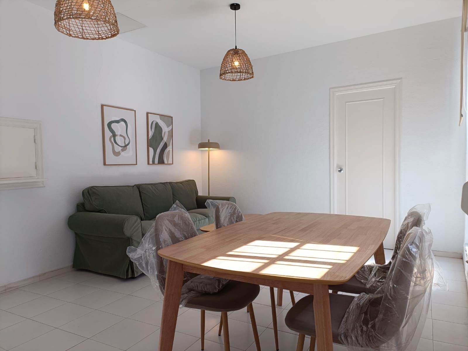 Dining room of Attic to rent in  Sevilla Capital  with Air Conditioner, Terrace and Furnished
