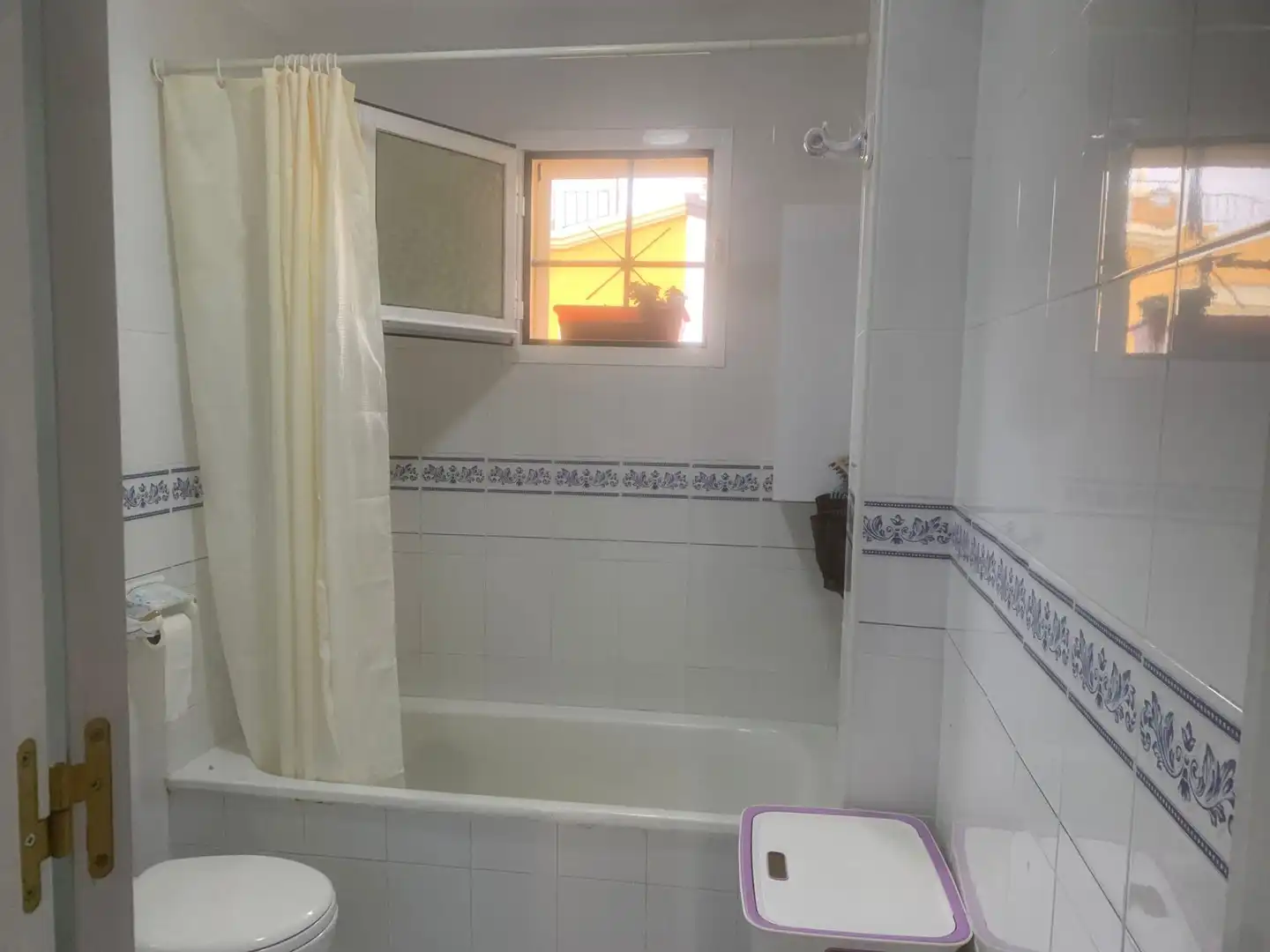 Bany de Casa adosada en venda en Sanlúcar de Barrameda amb Balcó