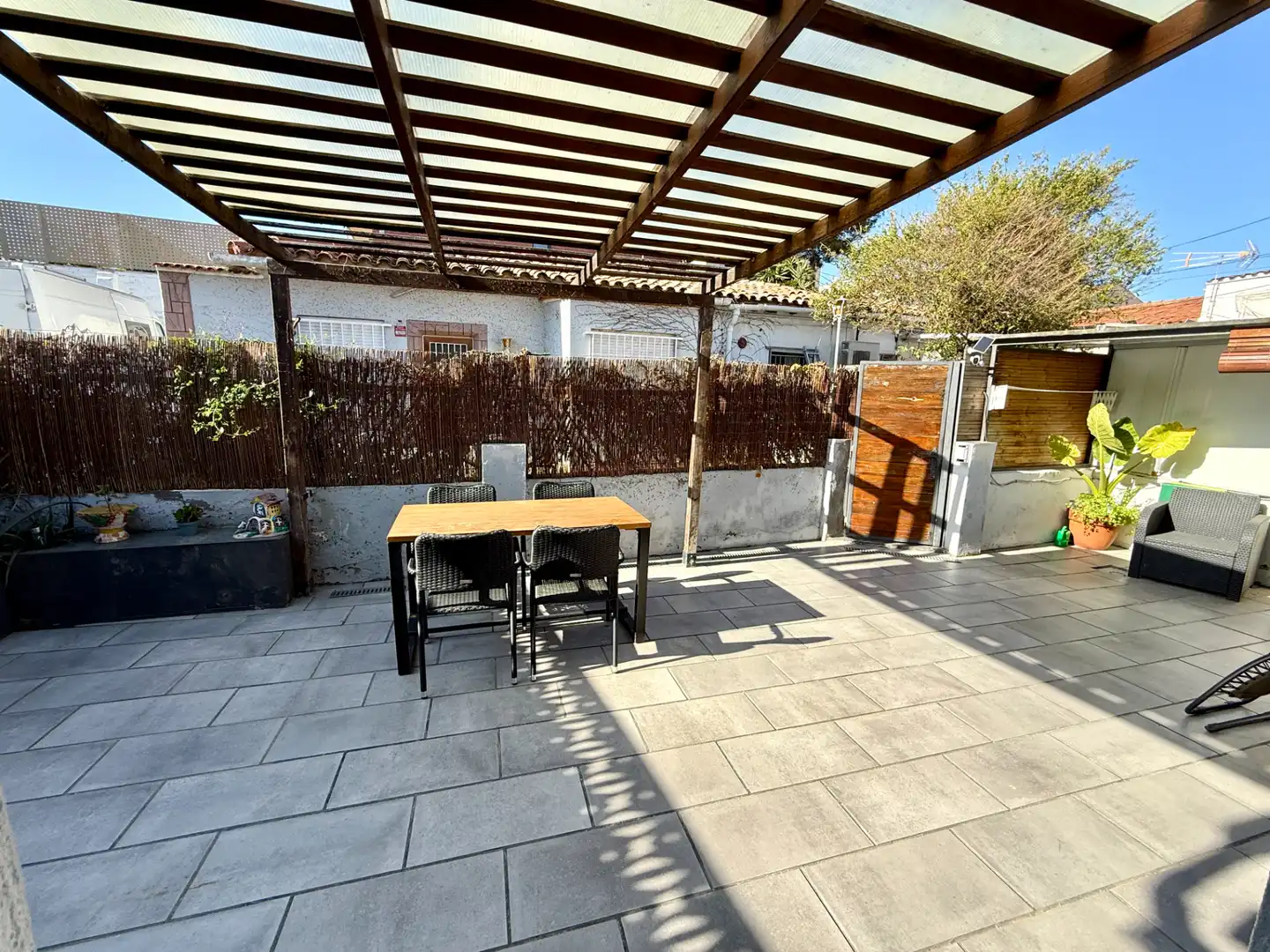Terraza de Casa adosada en venta en Barcelona con Aire acondicionado, Calefacción y Jardín privado