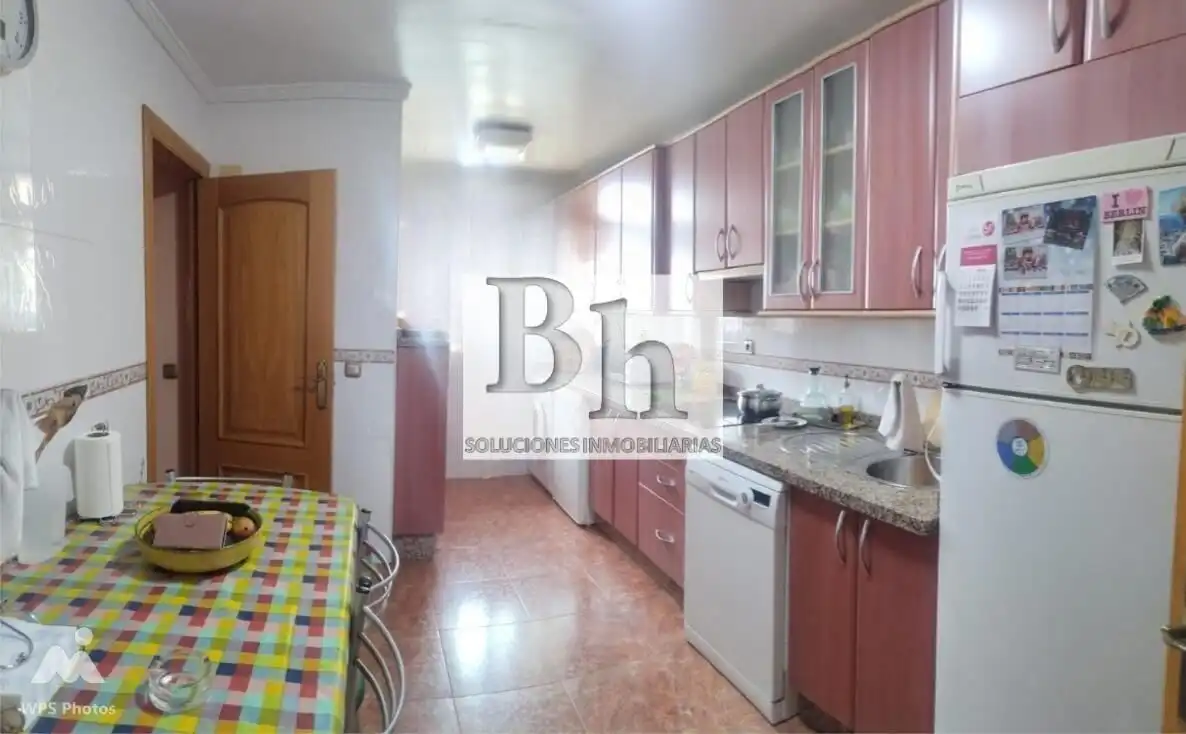 Flat for sale in Calle ENCARNACION FONTIVEROS, La Florida - Parque Norte