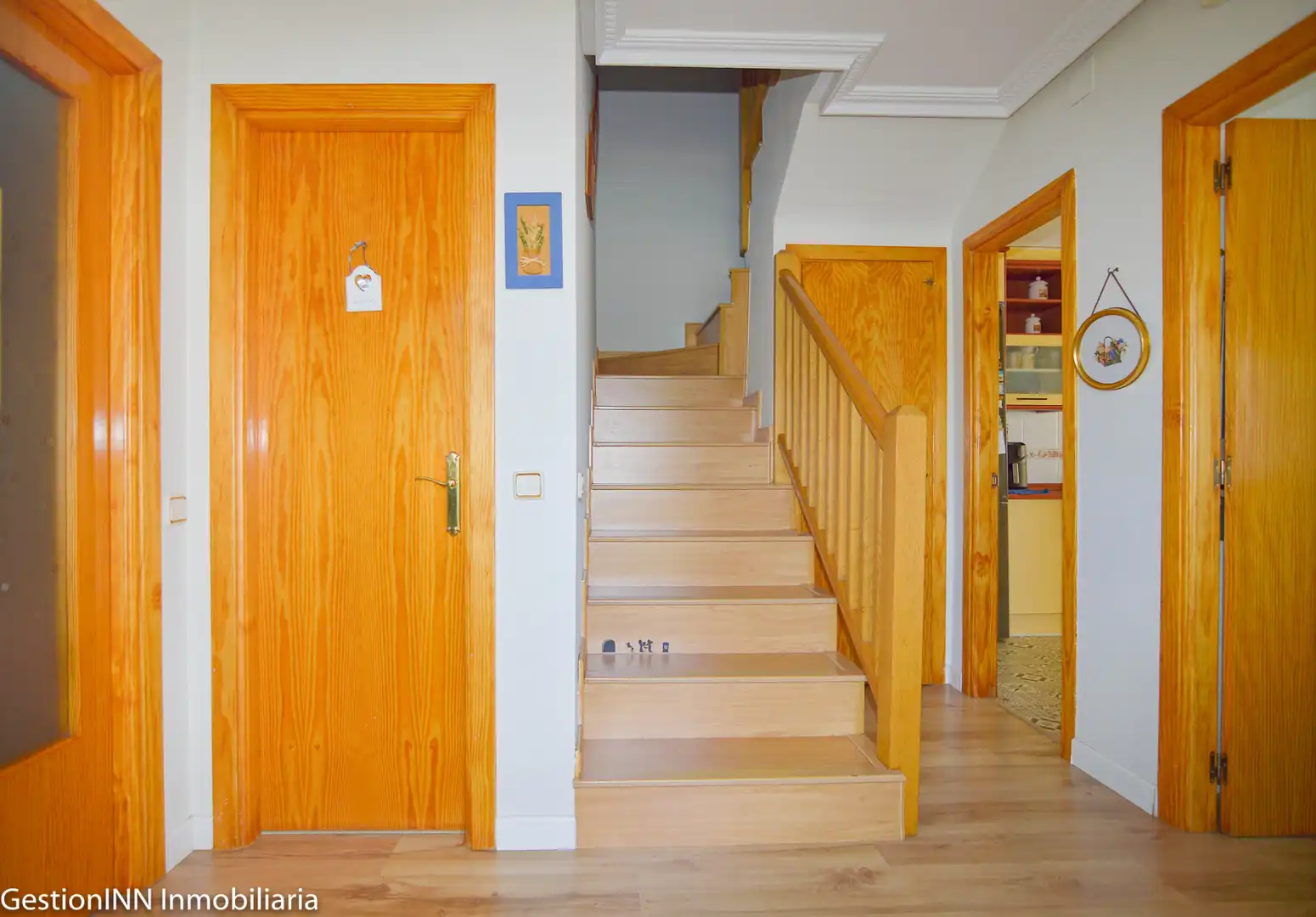 Casa adosada en venta en Valdemorillo con Calefacción, Jardín privado y Parquet