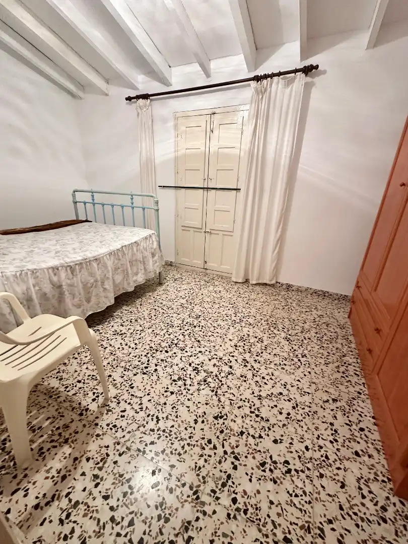 Dormitori de Casa adosada en venda en Benamargosa amb Terrassa i Traster