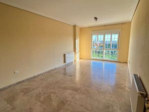 Exterior view of Flat to rent in Badajoz Capital  with Air Conditioner, Heating and Storage room