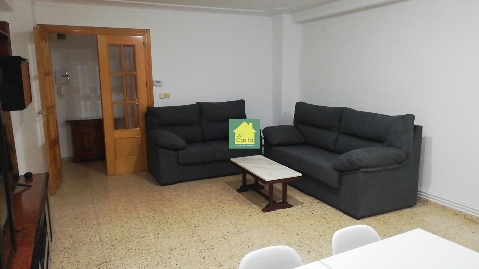 Flat to rent in Calle HELLIN, Hermanos Falcó