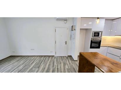 Flat for sale in Terrassa  with Air Conditioner and Heating