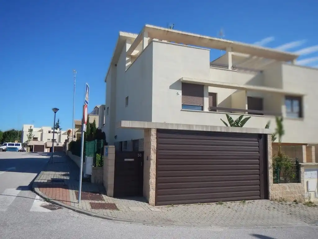 Haus zum Verkauf in CARLOS LINNEO