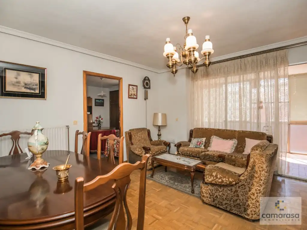 Sala de estar de Piso en venta en Ávila con Calefacción y Trastero
