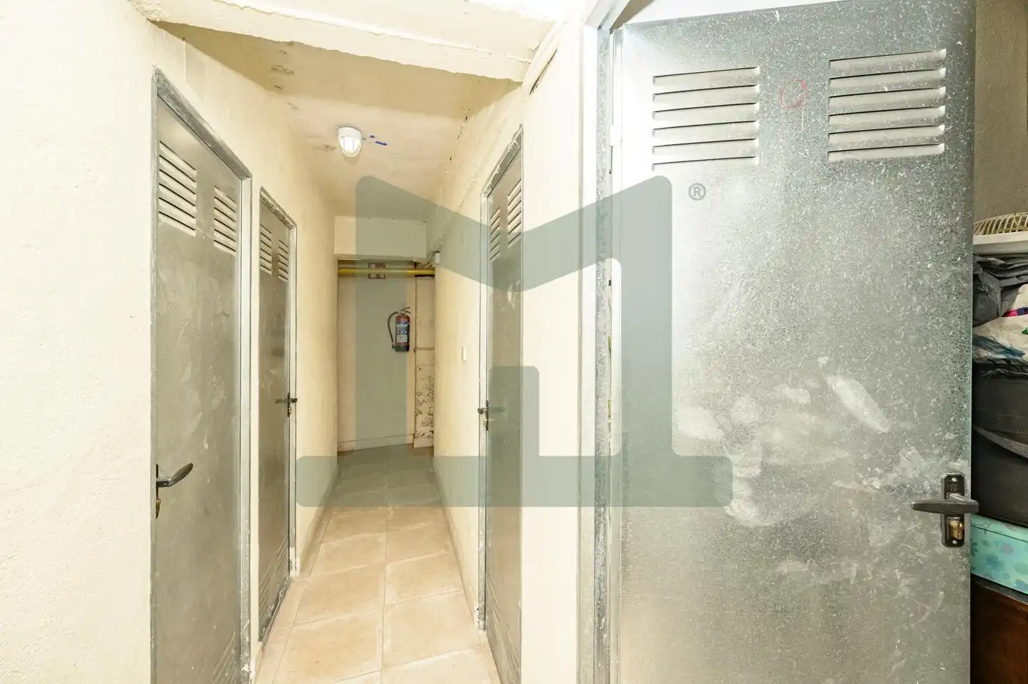 Flat for sale in San Fernando de Henares  with Air Conditioner, Heating and Storage room