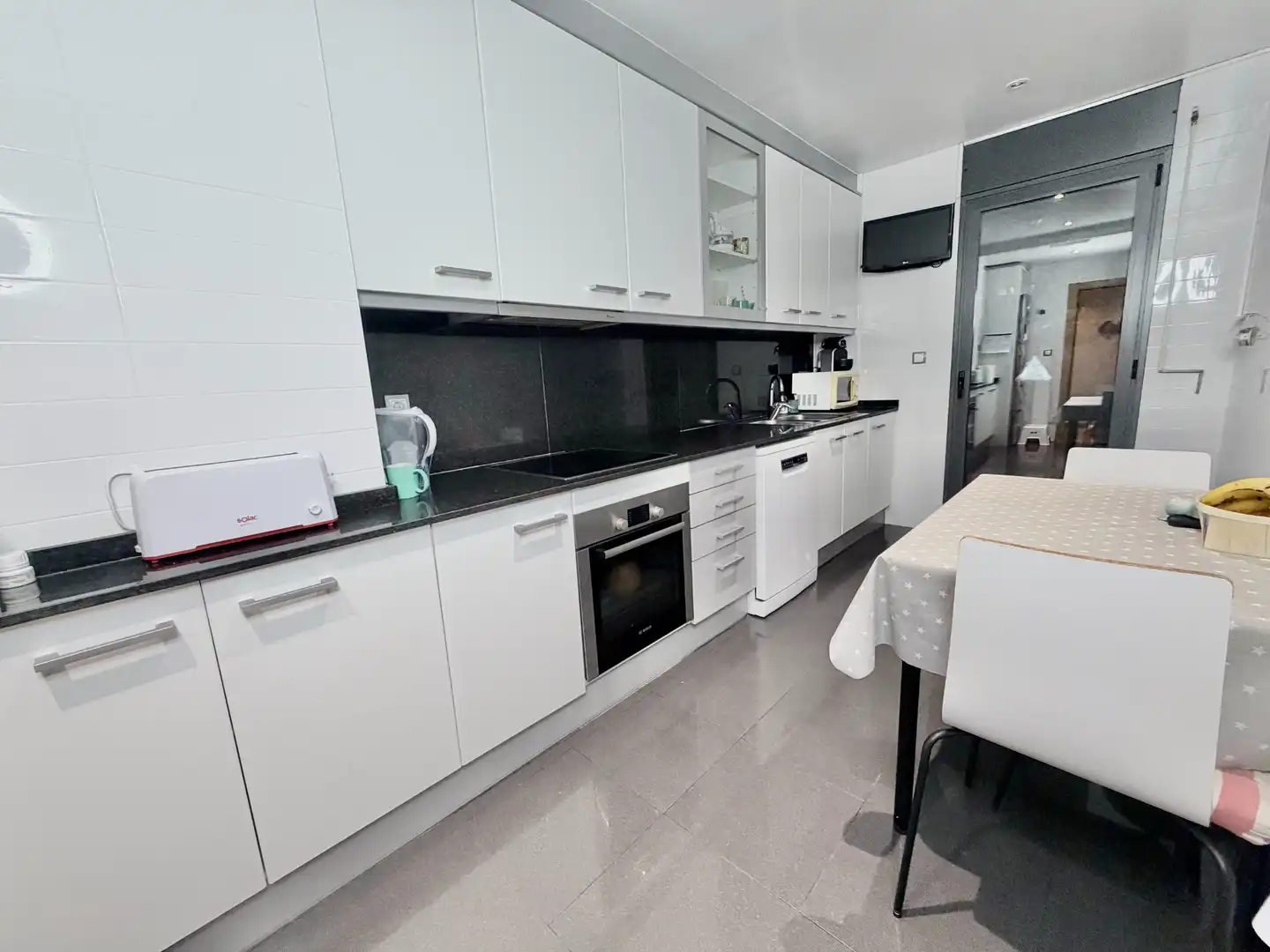 Kitchen of Ground floor for sale in Badalona  with Air Conditioner, Heating and Private garden
