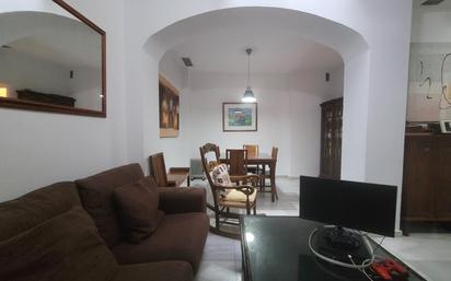 Living room of Single-family semi-detached for sale in  Sevilla Capital  with Air Conditioner and Terrace