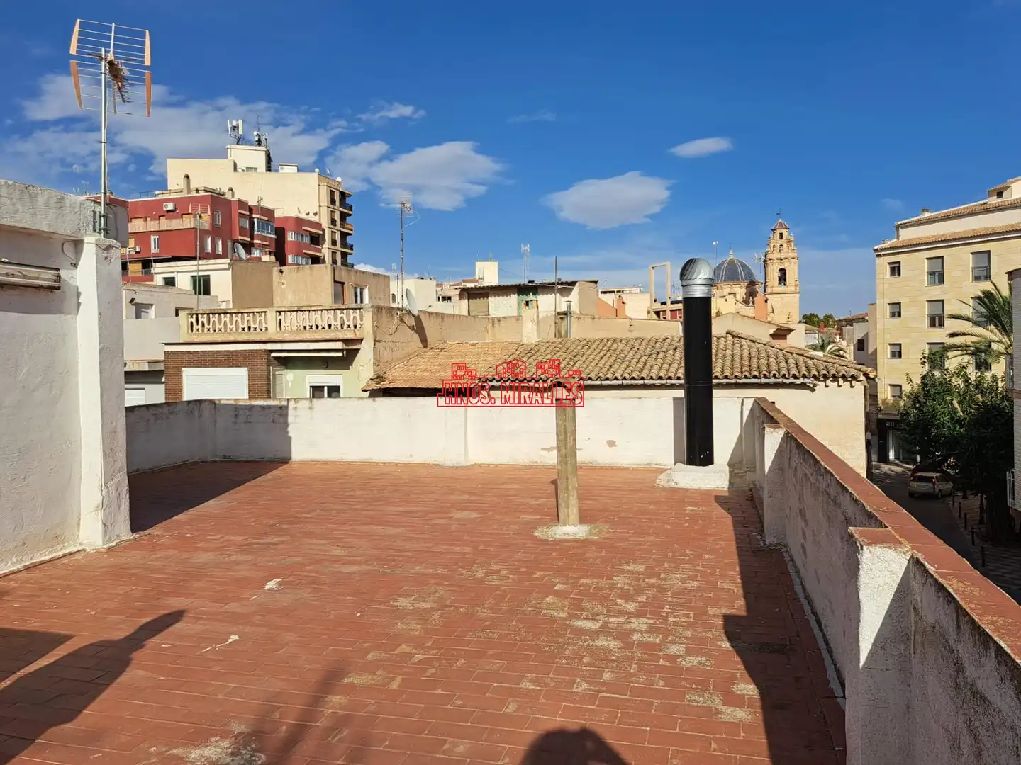 Vista exterior de Casa o xalet en venda en Aspe amb Traster i Balcó