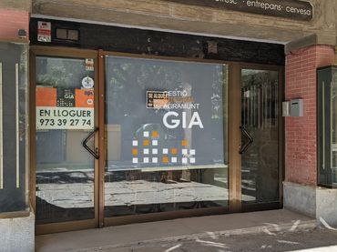 Business premises to rent in Plaça del Mercadal 5