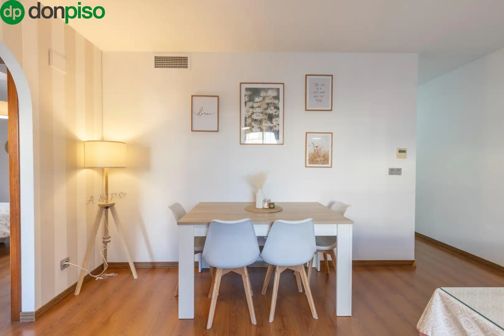 Esszimmer von Dachboden zum Verkauf in Armilla mit Klimaanlage, Terrasse und Abstellraum