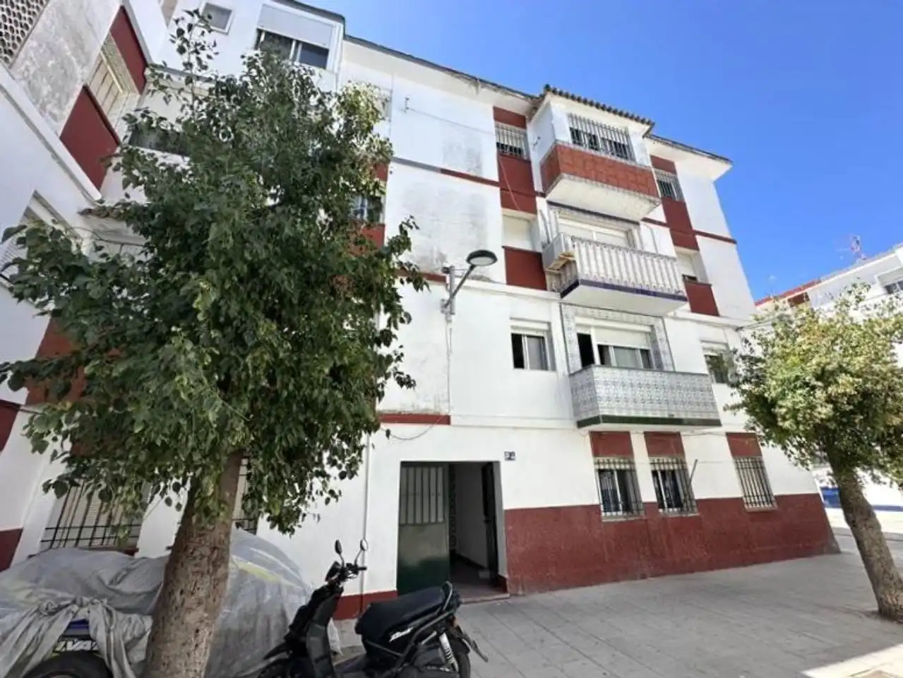 Exterior view of Flat for sale in Barbate  with Balcony
