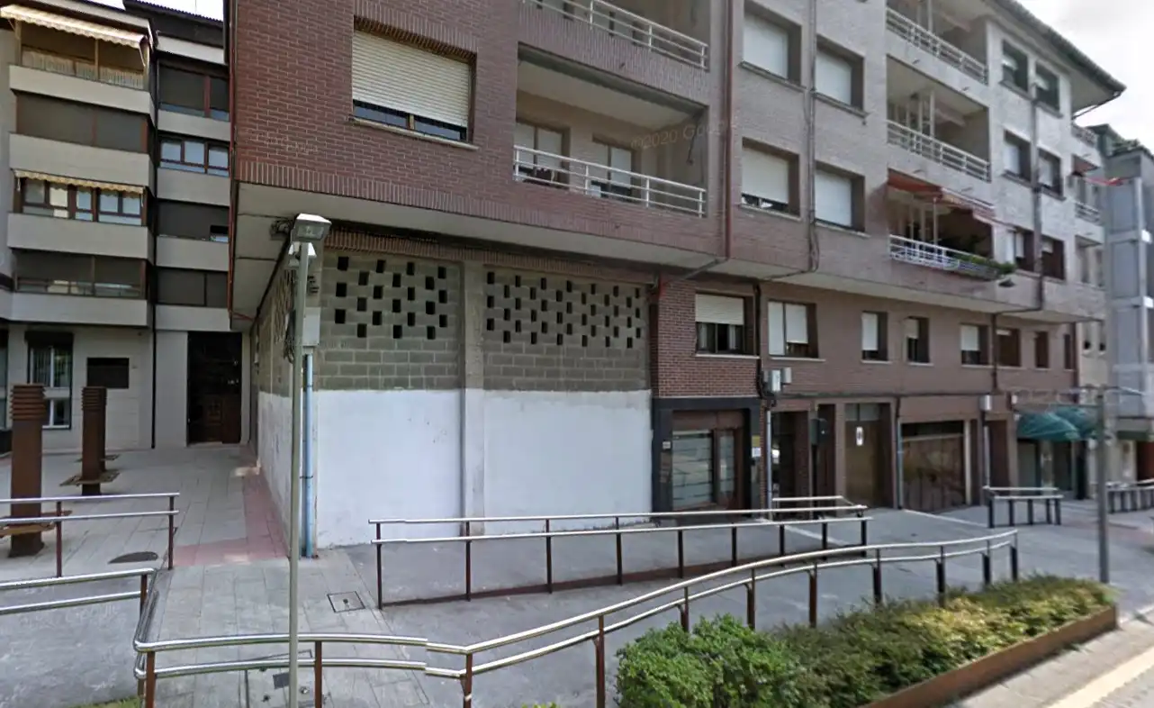 Vista exterior de Oficina de alquiler en Gernika-Lumo con Calefacción, Amueblado y Internet