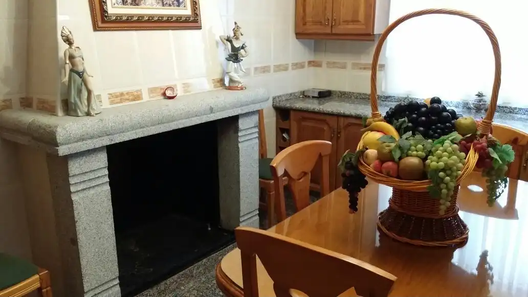 Cocina de Casa o chalet en venta en Orellana la Vieja con Aire acondicionado, Calefacción y Terraza