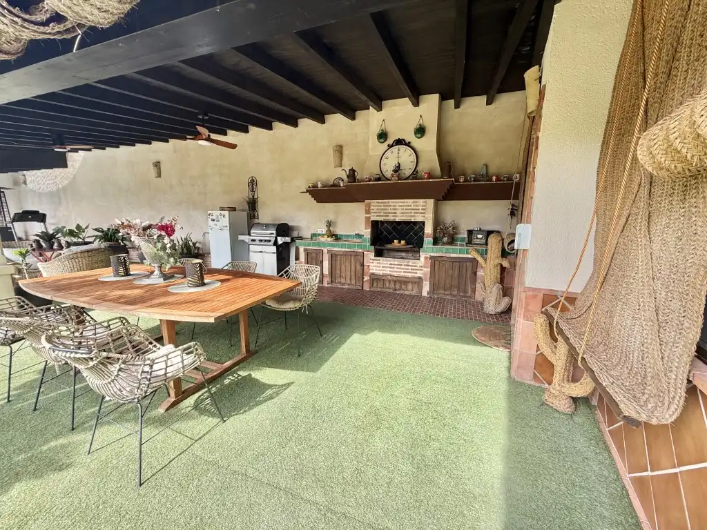 Terraza de Casa o chalet en venta en Carmona con Aire acondicionado y Amueblado