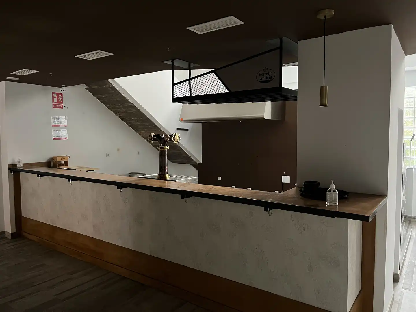 Cocina de Local en venta en Alicante / Alacant con Aire acondicionado y Calefacción