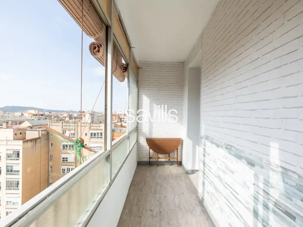 Bedroom of Attic for sale in Barcelona  with Balcony