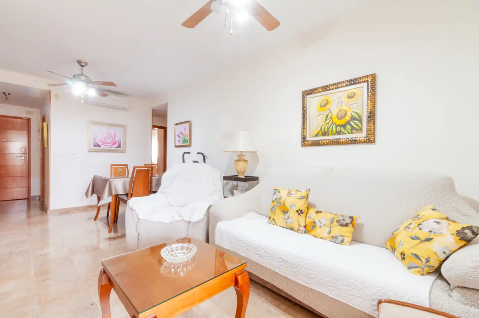 Living room of Flat for sale in Roquetas de Mar  with Furnished, Oven and Washing machine