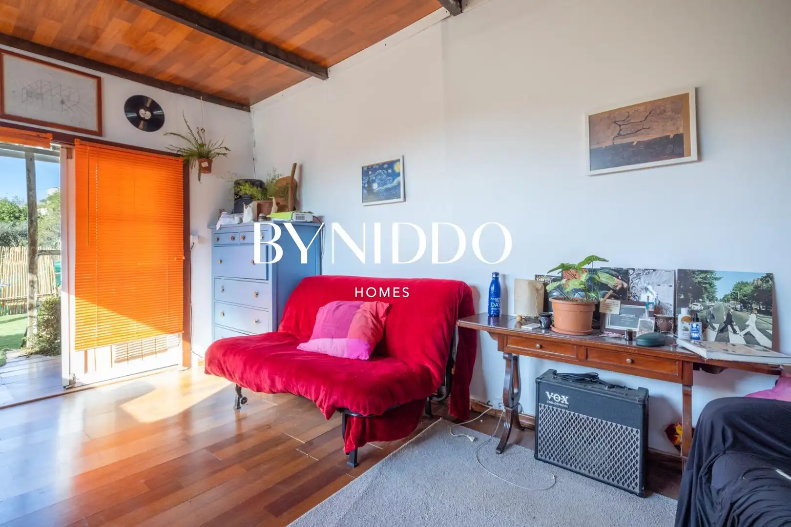 Living room of Houses for sale in Sant Cugat del Vallès  with Heating, Private garden and Terrace