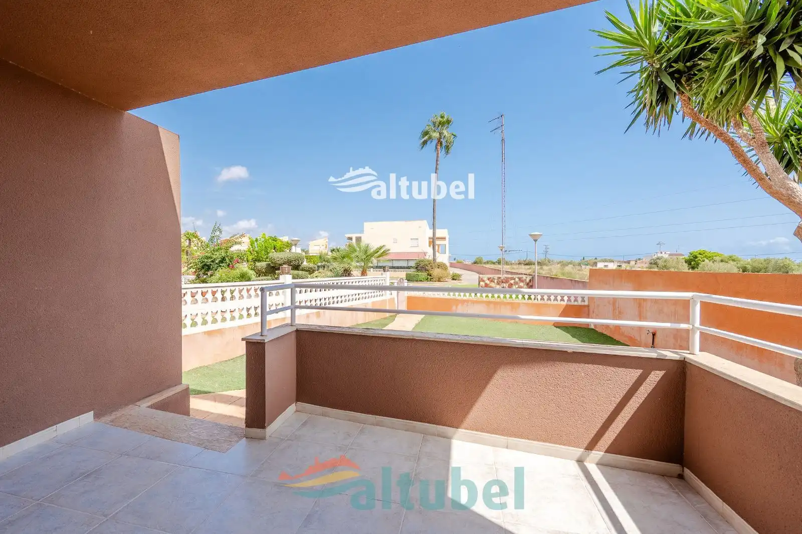 Garden of Houses for sale in Peñíscola / Peníscola  with Air Conditioner, Terrace and Swimming Pool