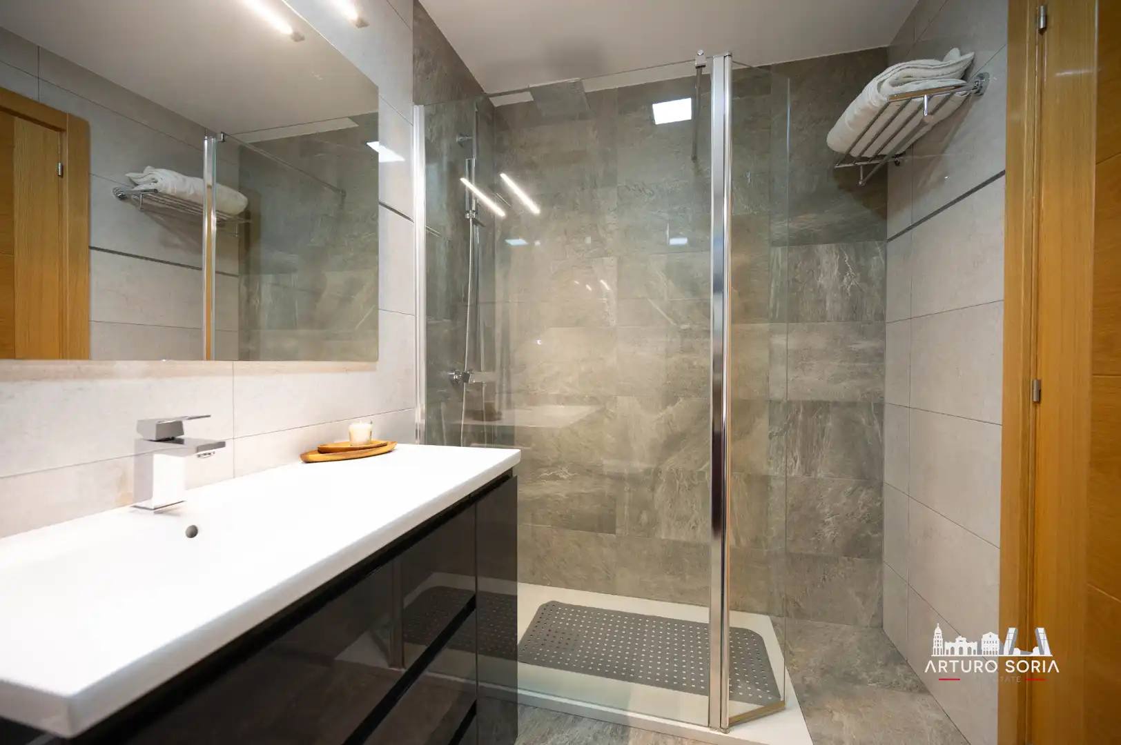 Baño de Piso en venta en Rivas-Vaciamadrid con Aire acondicionado, Calefacción y Trastero