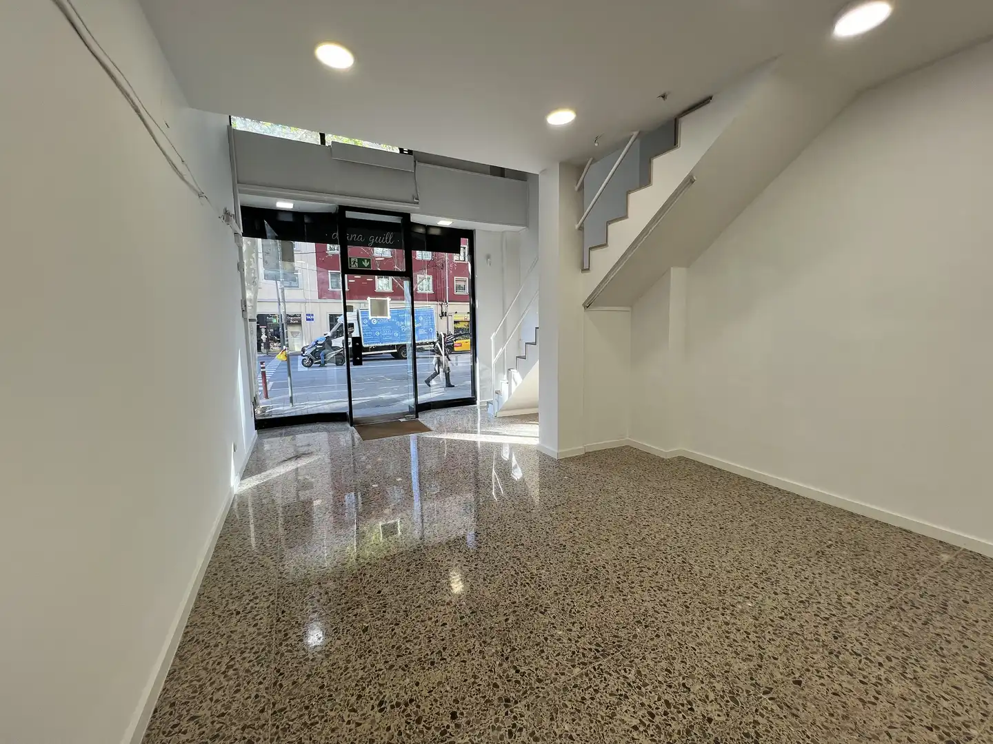 Commercial properties for rent in Carrer de Joan Güell, 111, Barri de les Corts