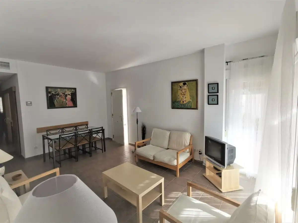 Sala d'estar de Pis de lloguer en Almería amb Aire condicionat, Calefacció i Jardí privat