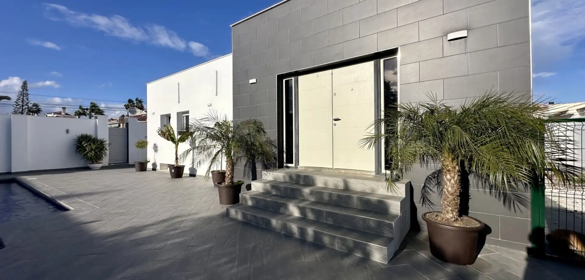 Vista exterior de Casa o chalet en venta en Rojales con Aire acondicionado, Jardín privado y Terraza