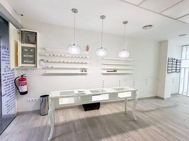 Local comercial en Venta en La Barceloneta