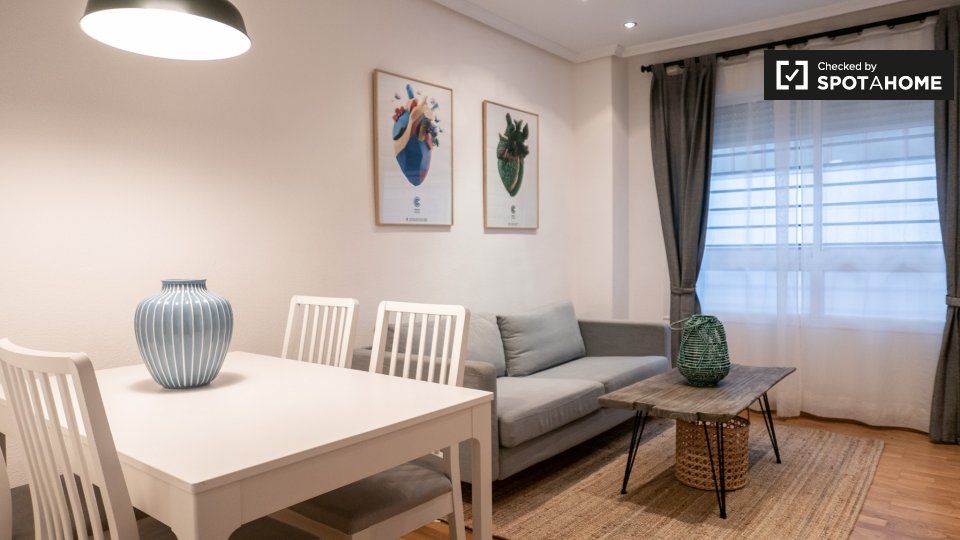 Flat to rent in Canillas
