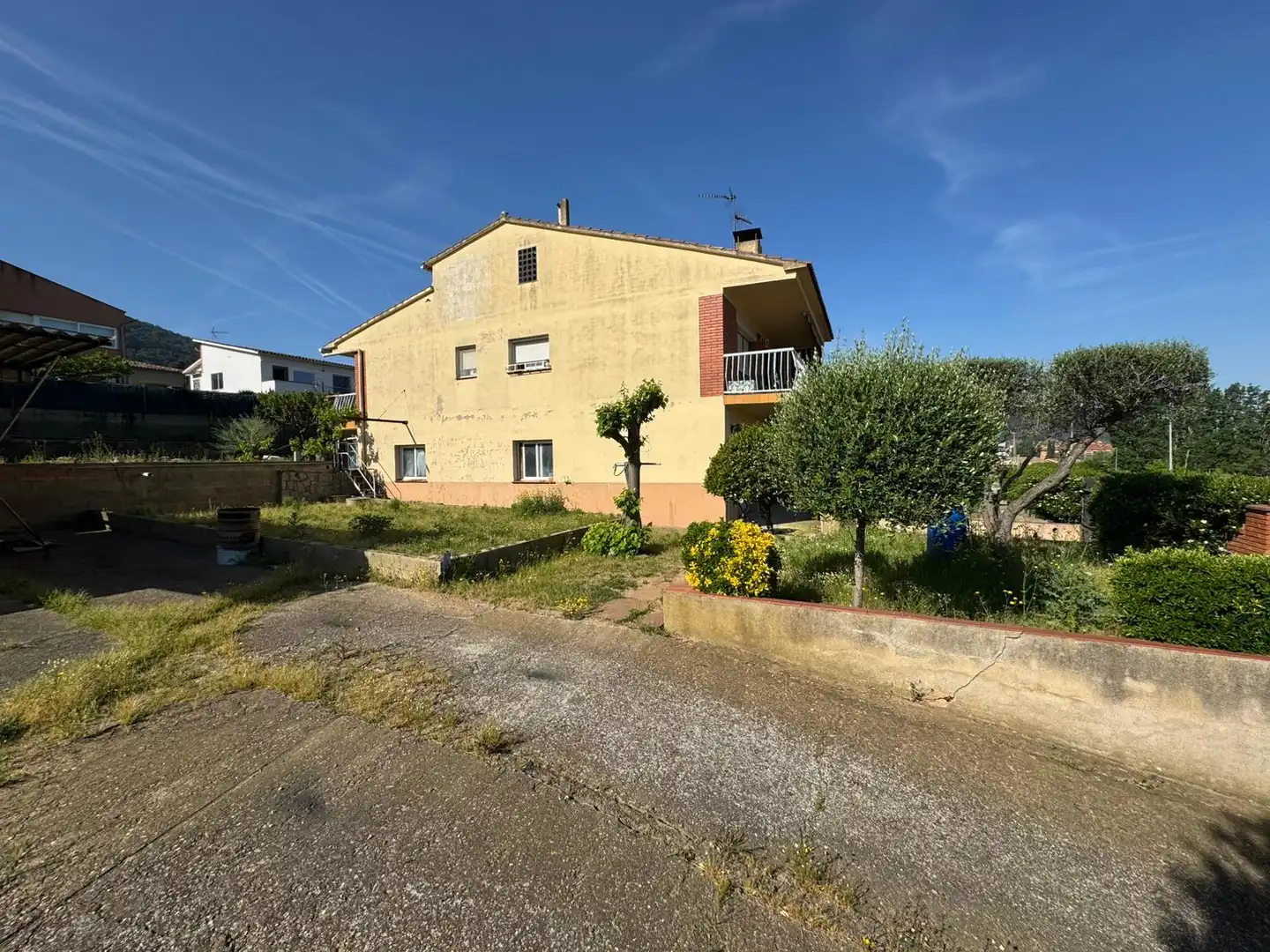 Vista exterior de Casa o chalet en venta en Montornès del Vallès con Calefacción, Jardín privado y Trastero